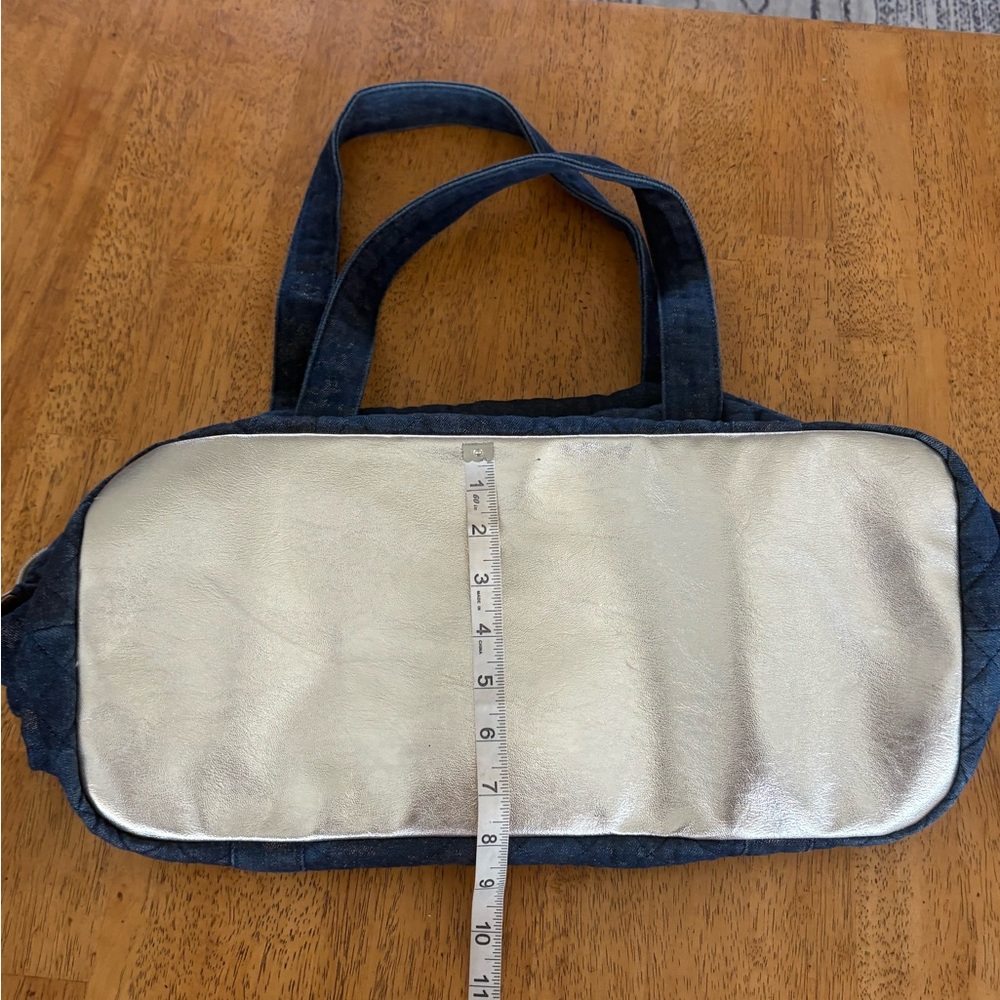 Betsy Johnson tote bag - Picture 5 of 8